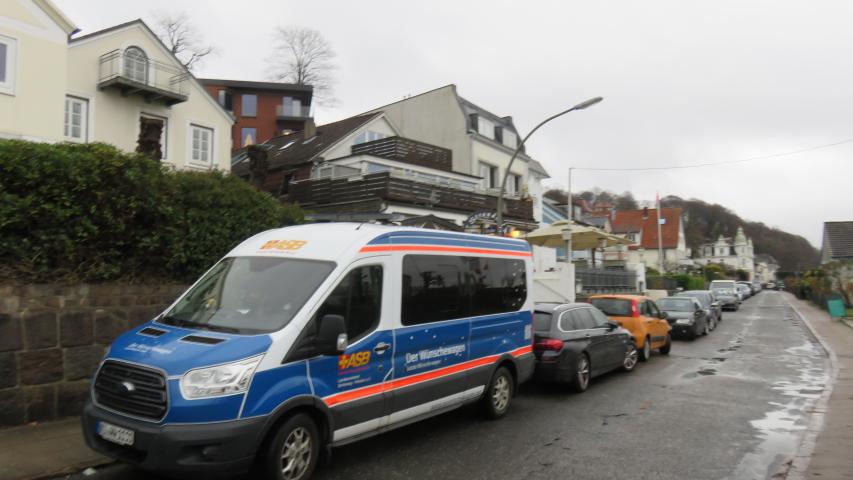 Der Wünschewagen in Blankenese